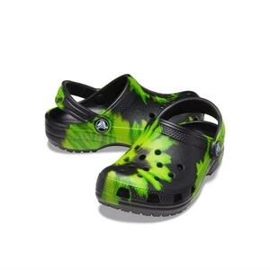 Crocs Kids Classic Tie Dye Graphic Clog, Black/Lime Punch, Size Big Kids J6
